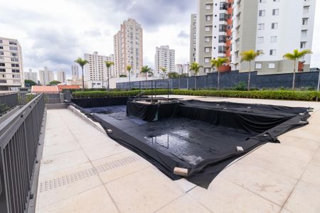 Apartamento à venda com 71m², 2 quartos e 2 vagasÁrea comum - Piscina