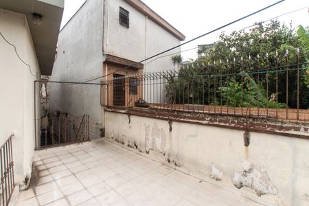 Casa à venda com 112m², 2 quartos e 2 vagasTerraço
