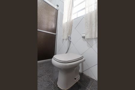 Casa à venda com 112m², 2 quartos e 2 vagasBanheiro