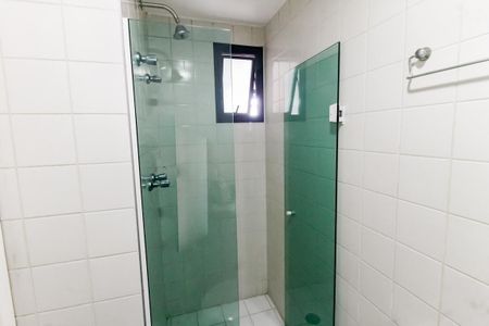 Apartamento para alugar com 62m², 2 quartos e 2 vagasBanheiro Corredor - chuveiro