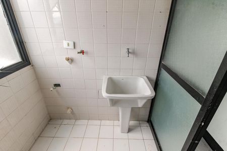 Apartamento para alugar com 62m², 2 quartos e 2 vagasDetalhe da area de serviço