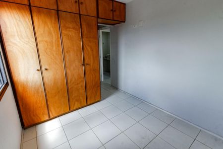 Apartamento para alugar com 62m², 2 quartos e 2 vagasSuíte - armários