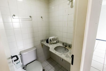 Apartamento para alugar com 62m², 2 quartos e 2 vagasBanheiro Corredor