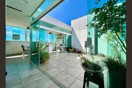 Apartamento à venda com 112m², 3 quartos e 2 vagas