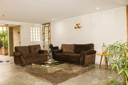 Apartamento à venda com 60m², 2 quartos e 1 vagaPortaria