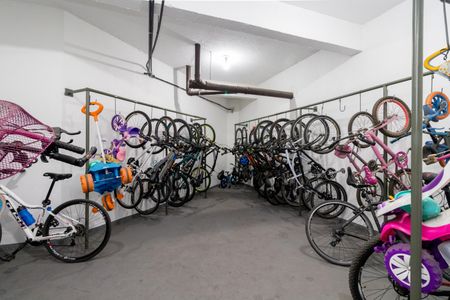 Apartamento para alugar com 52m², 2 quartos e 2 vagas Apartamento para alugar com 52m², 2 quartos e 2 vagasBicicletário