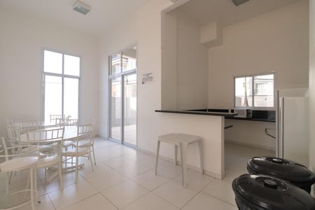 Apartamento para alugar com 52m², 2 quartos e 2 vagas Apartamento para alugar com 52m², 2 quartos e 2 vagasSalão de Festas