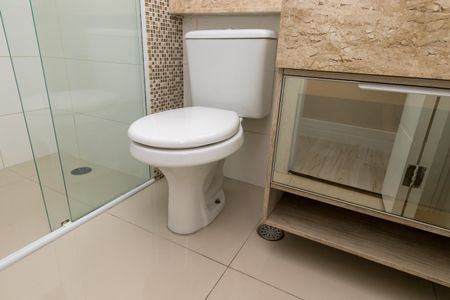 Apartamento para alugar com 52m², 2 quartos e 2 vagas Apartamento para alugar com 52m², 2 quartos e 2 vagasBanheiro