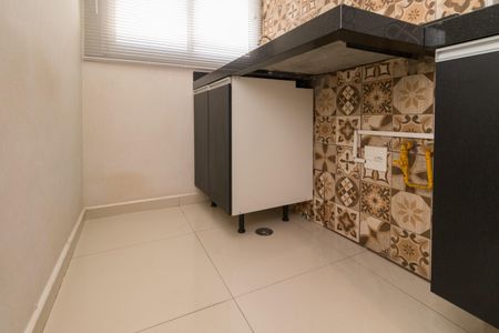 Apartamento para alugar com 52m², 2 quartos e 2 vagas Apartamento para alugar com 52m², 2 quartos e 2 vagasCozinha e Área de Serviço