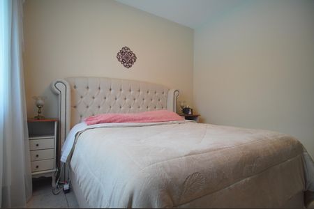 Casa para alugar com 251m², 4 quartos e 4 vagassuite