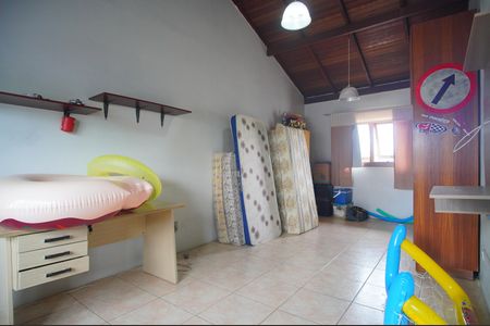 Casa para alugar com 251m², 4 quartos e 4 vagasQuarto 3