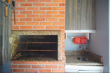 Casa para alugar com 251m², 4 quartos e 4 vagasÁrea comum - Churrasqueira