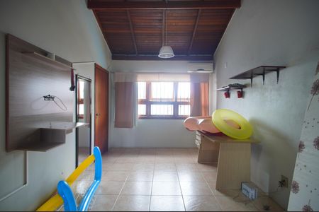 Casa para alugar com 251m², 4 quartos e 4 vagasQuarto 3