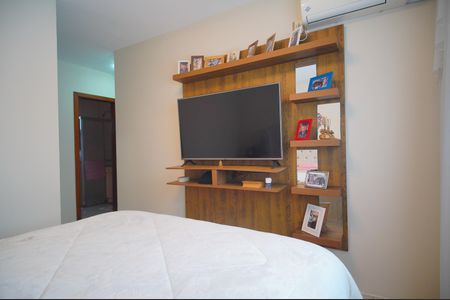 Casa para alugar com 251m², 4 quartos e 4 vagassuite