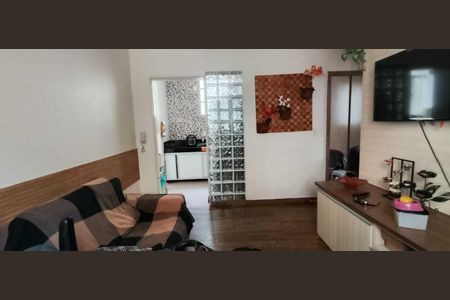 Sala de apartamento para alugar com 2 quartos, 42m² em Serrano, Belo Horizonte
