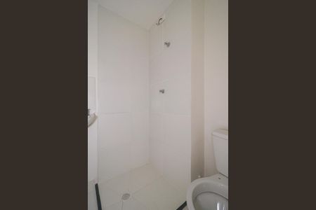 Banheiro Social de apartamento para alugar com 1 quarto, 18m² em Vila Plana, São Paulo