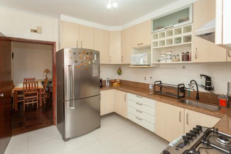 Casa à venda com 165m², 4 quartos e 2 vagasCozinha