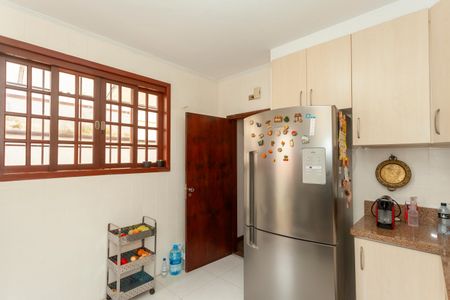 Casa à venda com 165m², 4 quartos e 2 vagasCozinha