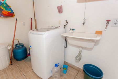 Casa à venda com 165m², 4 quartos e 2 vagasÁrea de Serviço