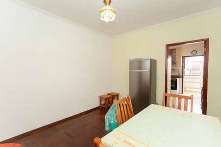 Casa à venda com 165m², 4 quartos e 2 vagasCopa