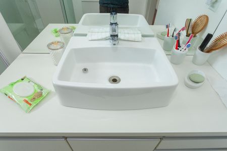 Casa à venda com 165m², 4 quartos e 2 vagasBanheiro da Suíte