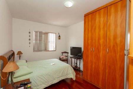 Casa à venda com 165m², 4 quartos e 2 vagasQuarto 2