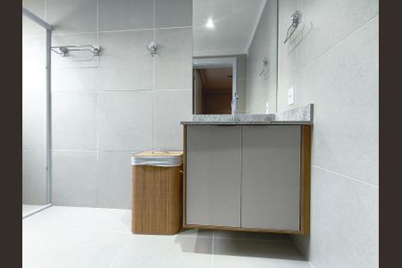 Banheiro de kitnet/studio para alugar com 1 quarto, 32m² em Sacomã, São Paulo