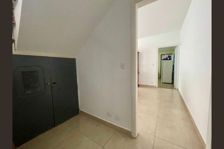 Casa à venda com 210m², 3 quartos e 2 vagas