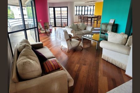 Apartamento à venda com 220m², 3 quartos e 4 vagas