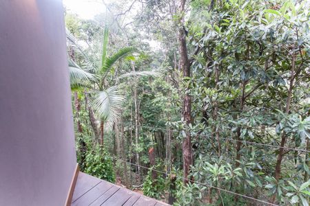 Casa de condomínio à venda com 553m², 3 quartos e 5 vagasVaranda quarto 1