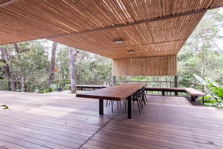 Casa de condomínio à venda com 553m², 3 quartos e 5 vagasÁrea externa