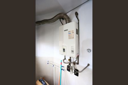 Studio à venda com 143m², 1 quarto e 2 vagas Studio à venda com 143m², 1 quarto e 2 vagasÁrea de Serviço