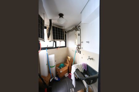 Studio à venda com 143m², 1 quarto e 2 vagas Studio à venda com 143m², 1 quarto e 2 vagasÁrea de Serviço