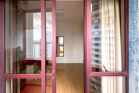 Studio à venda com 42m², 1 quarto e sem vaga Studio à venda com 42m², 1 quarto e sem vagaVaranda do Quarto