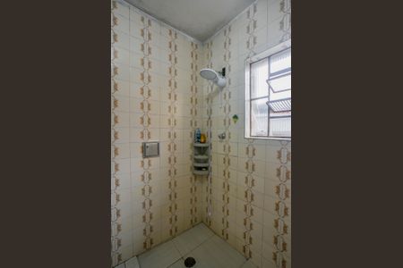 Casa à venda com 109m², 2 quartos e 1 vaga Casa à venda com 109m², 2 quartos e 1 vagaBanheiro Corredor