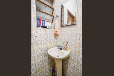 Casa à venda com 109m², 2 quartos e 1 vaga Casa à venda com 109m², 2 quartos e 1 vagaBanheiro Social