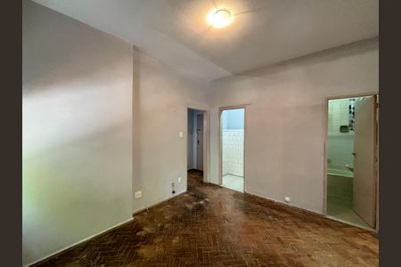 Sala de apartamento para alugar com 2 quartos, 50m² em Copacabana, Rio de Janeiro