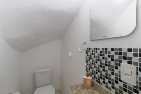 Casa de condomínio para alugar com 52m², 2 quartos e 1 vaga Casa de condomínio para alugar com 52m², 2 quartos e 1 vagaLavabo