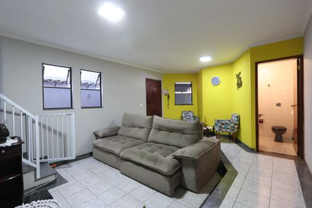 Casa à venda com 4 quartos, 138m² em Vila Lucia, São Paulo