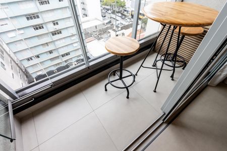 Studio para alugar com 21m², 1 quarto e sem vaga Studio para alugar com 21m², 1 quarto e sem vagaVaranda