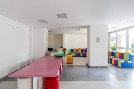 Apartamento para alugar com 62m², 2 quartos e 1 vaga Apartamento para alugar com 62m², 2 quartos e 1 vagaÁrea comum - Salão de festas Infantil