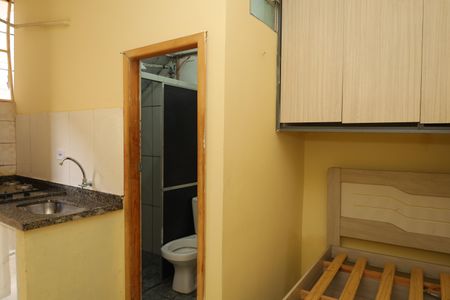 Quarto de casa para alugar com 1 quarto, 17m² em Jardim Matarazzo, São Paulo