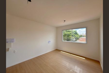 Apartamento à venda com 27m², 1 quarto e sem vagaSala/Quarto