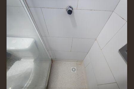 Studio para alugar com 40m², 1 quarto e sem vaga Studio para alugar com 40m², 1 quarto e sem vagaBanheiro