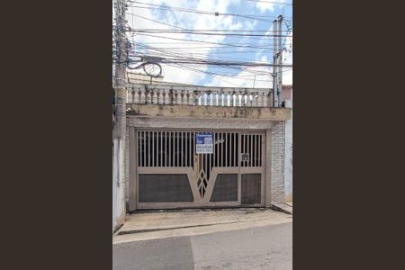 Casa para alugar com 399m², 4 quartos e 3 vagas Casa para alugar com 399m², 4 quartos e 3 vagasFachada