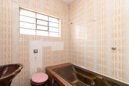 Casa para alugar com 399m², 4 quartos e 3 vagas Casa para alugar com 399m², 4 quartos e 3 vagasBanheiro 2