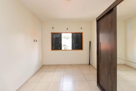 Casa para alugar com 399m², 4 quartos e 3 vagas Casa para alugar com 399m², 4 quartos e 3 vagasQuarto 2