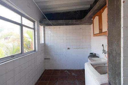 Casa para alugar com 399m², 4 quartos e 3 vagas Casa para alugar com 399m², 4 quartos e 3 vagasÁrea de Serviço