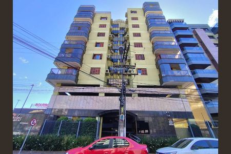 Apartamento para alugar com 120m², 3 quartos e 1 vagaFachada