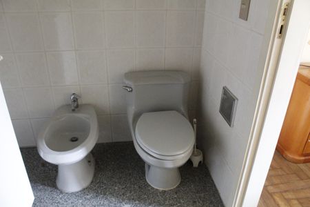 Apartamento à venda com 180m², 3 quartos e 2 vagasBanheiro da Suíte 2